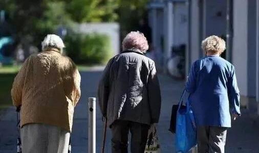 65歲以上老人佔(zhàn)18.4%達(dá)950萬 韓國(guó)將進(jìn)入超老齡化社會(huì)