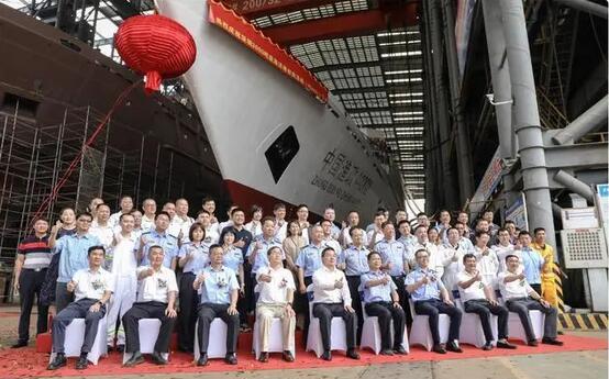 深圳市最大最先進的海洋維權執(zhí)法船在廣州交付