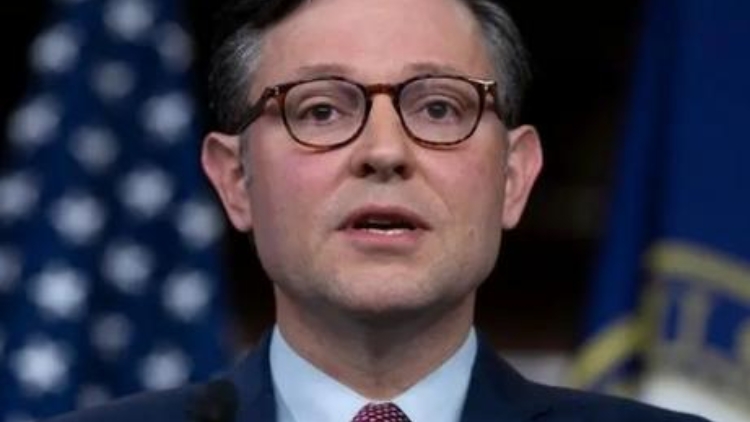 美眾議長(zhǎng)約翰遜宣布支持特朗普競(jìng)選總統(tǒng)