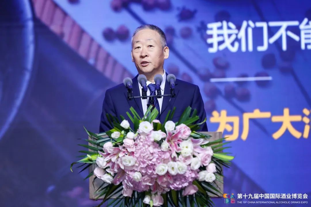 舉杯酒博｜宋書玉：酒要問清楚、方能喝明白