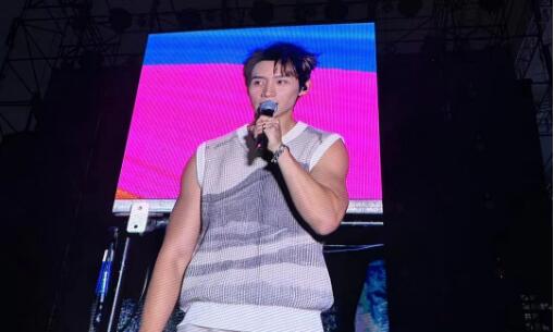 燃爆全場！第二屆廣州花都時尚節(jié)聯(lián)手芒果音樂會上演「音樂」與「時尚」的盛宴