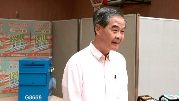 區(qū)議會(huì)選舉 | 梁振英籲選民踴躍投票 指區(qū)議會(huì)可助政府做好地區(qū)管理工作