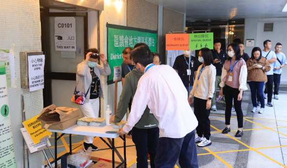 【來論】區(qū)選公平公正廉潔有序下舉行 實現(xiàn)更好治理的起點