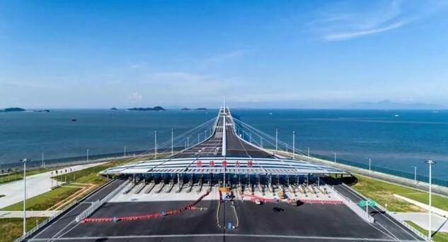 港珠澳大橋口岸自動(dòng)化停車(chē)場(chǎng)首期年底落成 可提供1000泊位