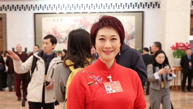 董園園：大力支持在北京加快立項建設(shè)中國戲曲博物館