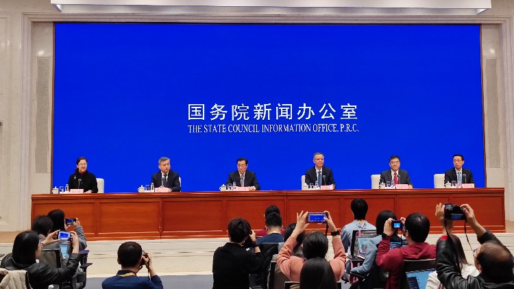 中國監(jiān)會(huì)連發(fā)四份重磅文件 李超：有利於資本市場長期穩(wěn)定發(fā)展
