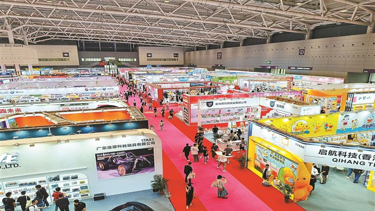 深圳玩具展開幕 1400多家企業(yè)攜數(shù)萬款新品集中亮相
