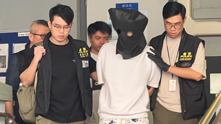 保險經(jīng)紀(jì)欠賭債行劫觀塘找換店 警方36小時閃電破案