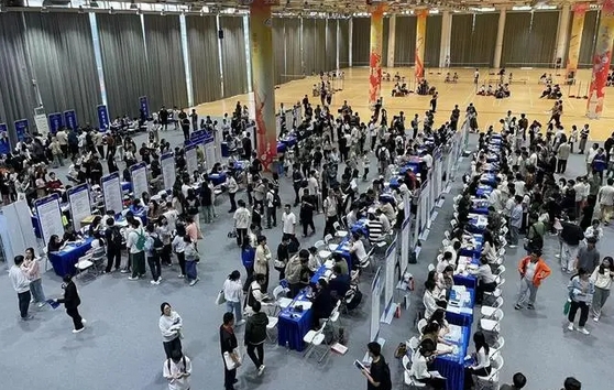 中國就業(yè)大盤如何穩(wěn)？