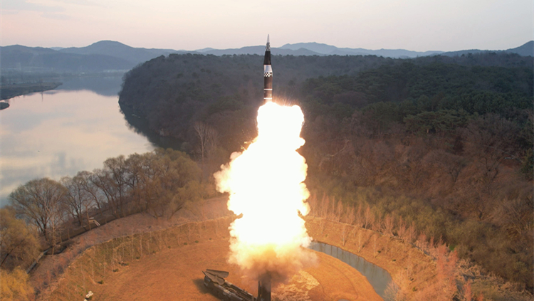 朝鮮試射新型防空導(dǎo)彈