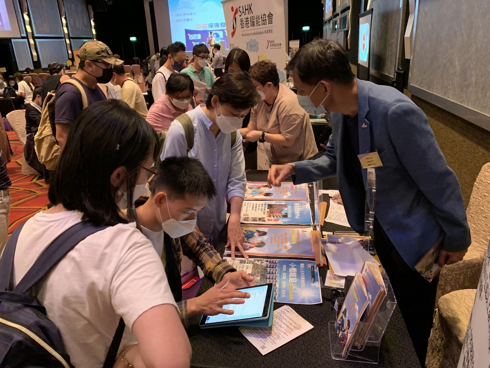 仁愛堂辦「職業(yè)導(dǎo)向」多元化課程無年齡限制