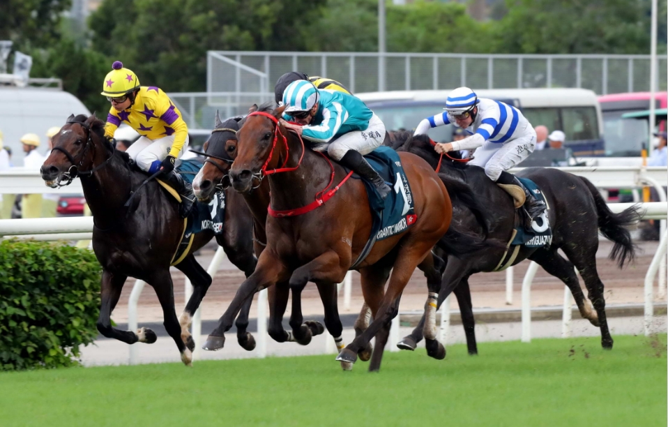 有片∣浪漫勇士3奪女皇盃創(chuàng)歷史 今季連贏4W勢登馬王寶座
