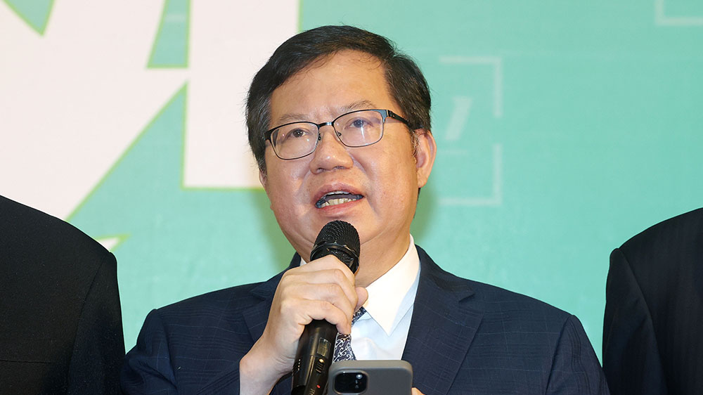 臺灣?；鶗麻L鄭文燦涉貪被帶走 臺媒：重創(chuàng)民進黨