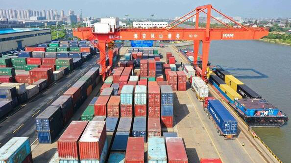 24.83萬(wàn)億元！前7個(gè)月中國(guó)貨物貿(mào)易進(jìn)出口增長(zhǎng)6.2%