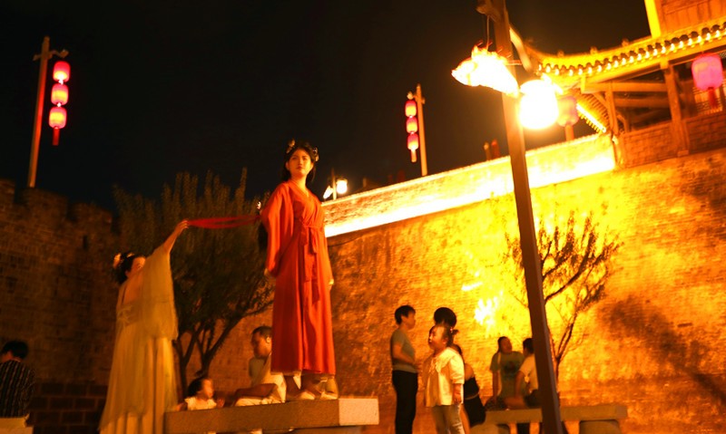 穿越千年風(fēng)華共賞徽州古韻——皖歙縣國風(fēng)遊園會暨曹縣漢服主題文化周活動紀實