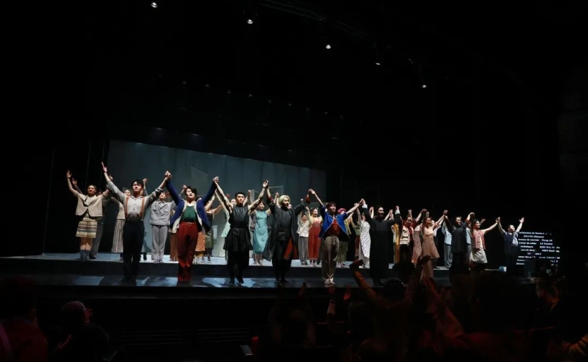 口碑票房「雙豐收」！深圳原創(chuàng)舞劇《詠春》法國(guó)演出圓滿收官