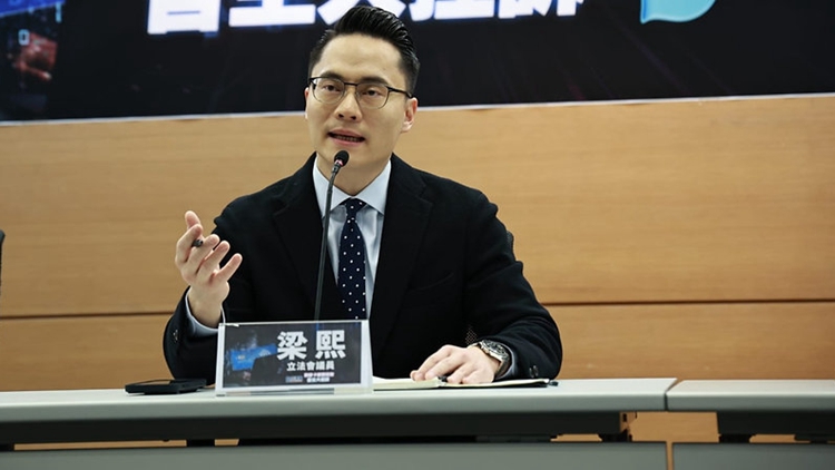 梁熙：促醫(yī)管局盡早落實(shí)檢討委員會報告建議措施 減低醫(yī)療事故發(fā)生