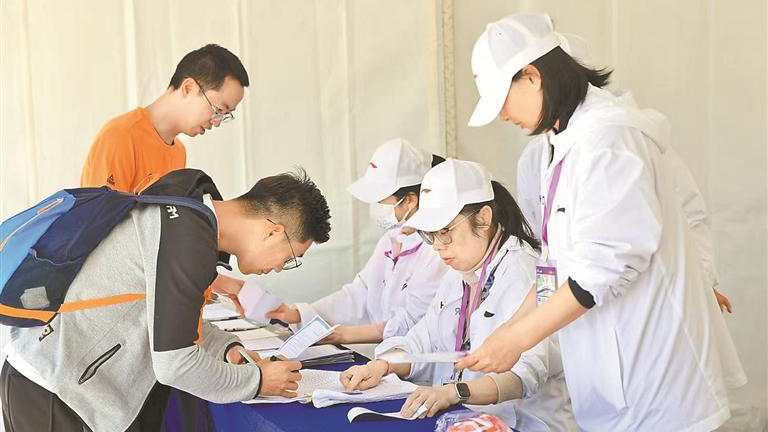 深圳：以青春之志貢獻(xiàn)志願(yuàn)力量