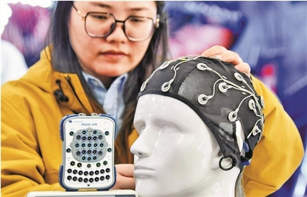 【財通AH】腦機接口產(chǎn)業(yè)近來「腦洞大開」到2040年中國腦機接口設備市場規(guī)模將達千億元