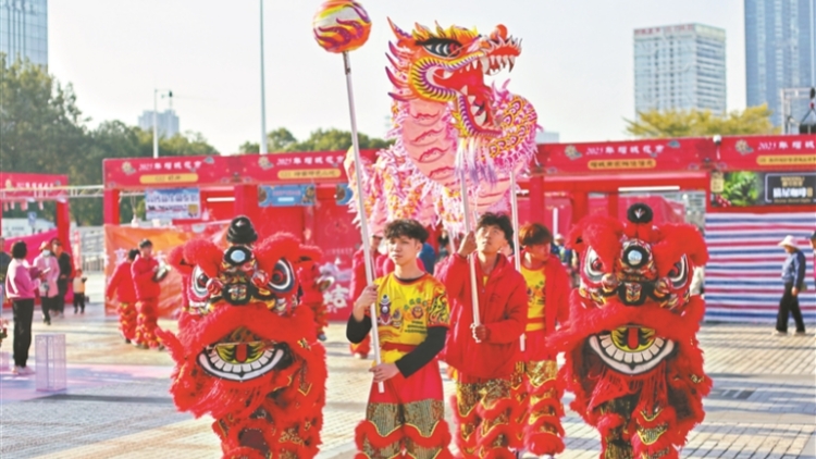 廣州首個(gè)迎春花市增城開鑼