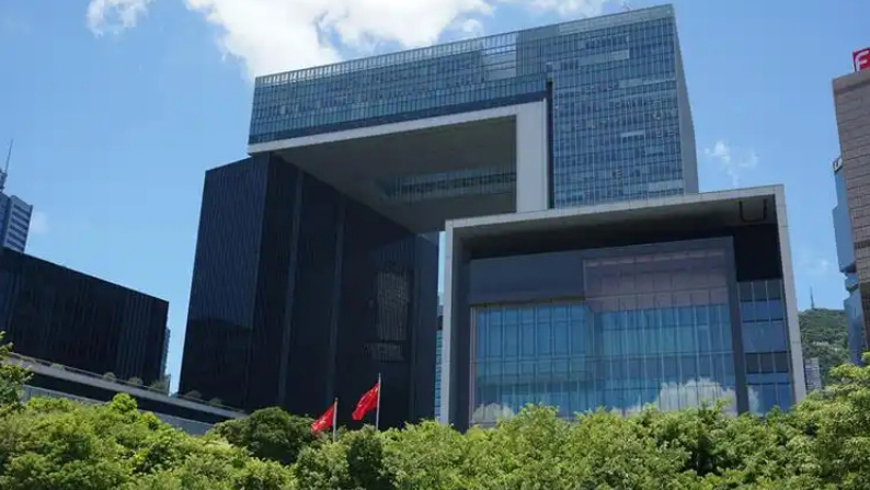 港府強烈不滿美國向香港產(chǎn)品加關(guān)稅及暫停香港郵政向美國付運包裹