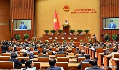  越南國會(huì)批準(zhǔn)投資建設(shè)老街—河內(nèi)—海防鐵路項(xiàng)目 