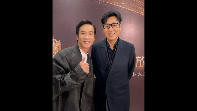 倪妮、劉濤、于和偉與深圳原創(chuàng)舞劇《詠春》劇組夢幻聯(lián)動(dòng)