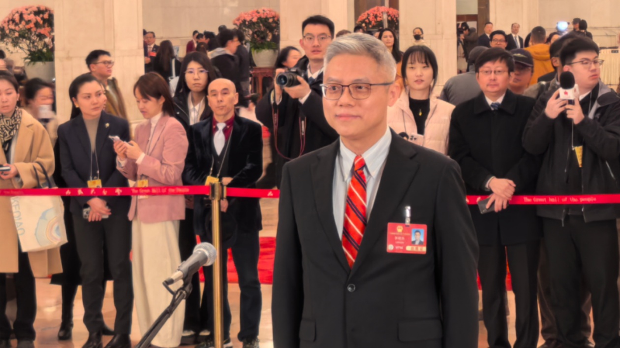 首場代表通道 江蘇醫(yī)生講述兩個「動心」故事