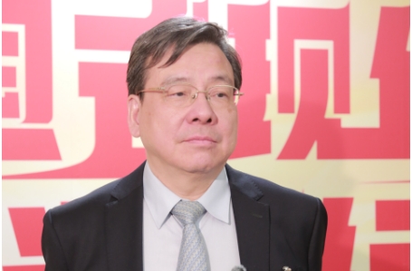 張健：法治化營(yíng)商環(huán)境需政企共建