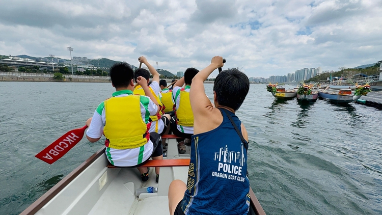 邊界警區(qū)少訊龍舟隊(duì)集訓(xùn) 預(yù)習(xí)競(jìng)渡比賽