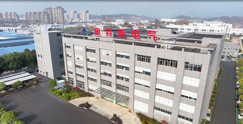皖休寧縣：幹字當(dāng)頭 「汽」勢如虹